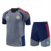 FC Bayern München Trenirka(Dres+Shorts) 2026/27 Siva FC Bayern München Trenirka(Dres+Shorts) 2026/27 Siva